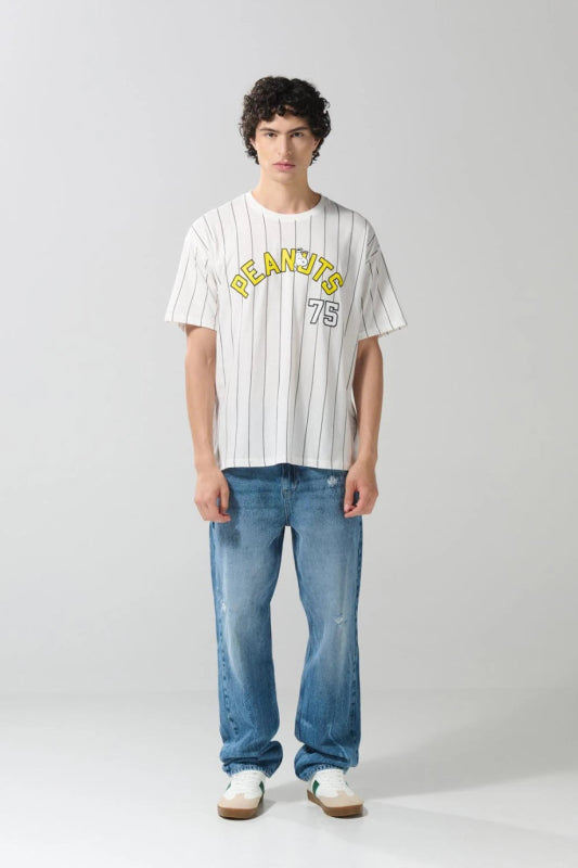 Camiseta a rayas crema oversize manga corta de Snoopy - Tiendu Honduras