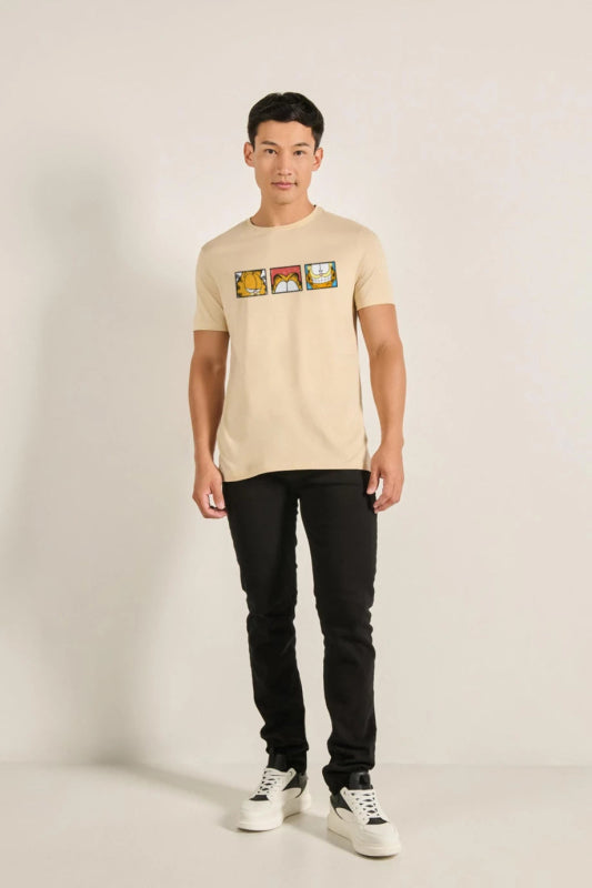 Camiseta unicolor de Garfield con cuello redondo - Tiendu Honduras