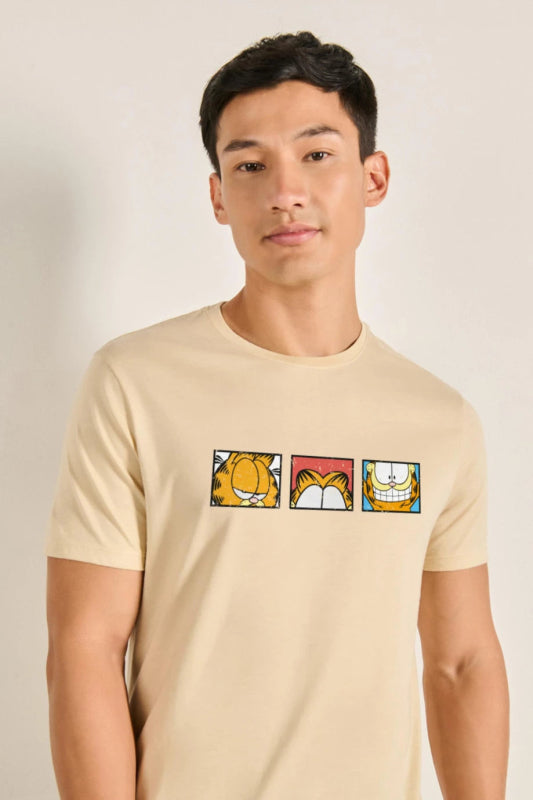 Camiseta unicolor de Garfield con cuello redondo - Tiendu Honduras