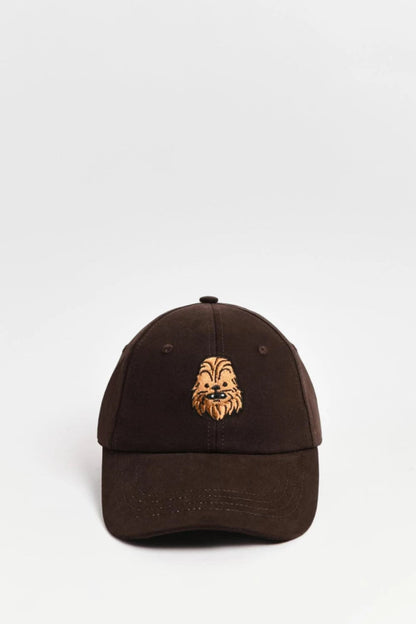 Gorra café oscura beisbolera con arte de Star Wars - Tiendu Honduras